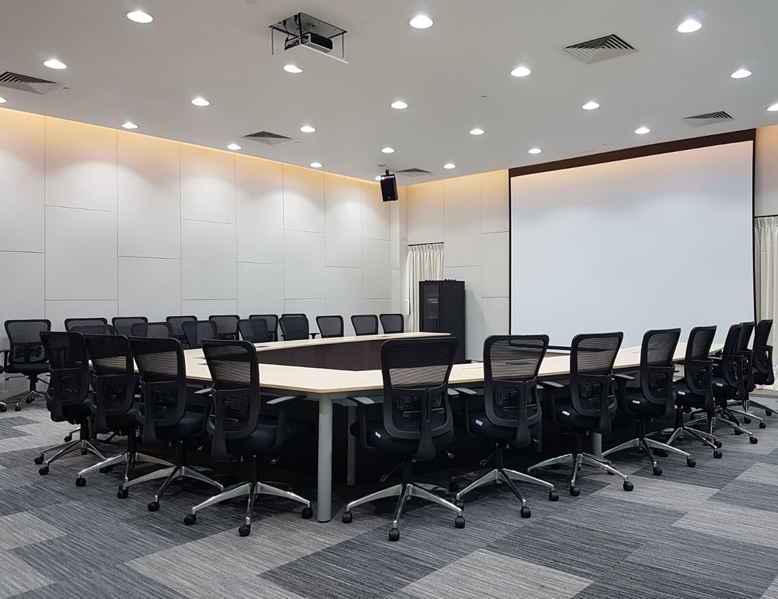 Vacant meeting room 