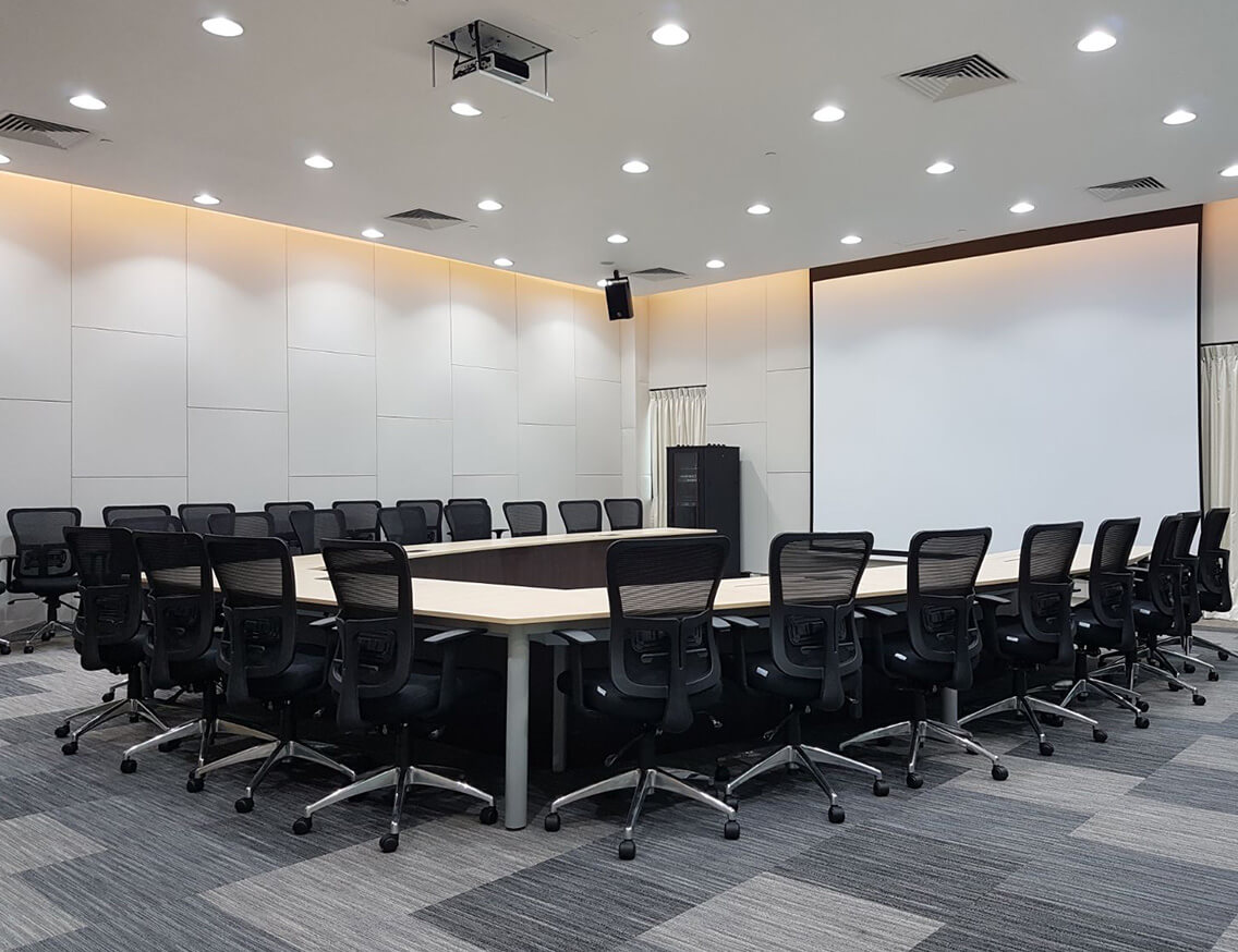 Vacant meeting room