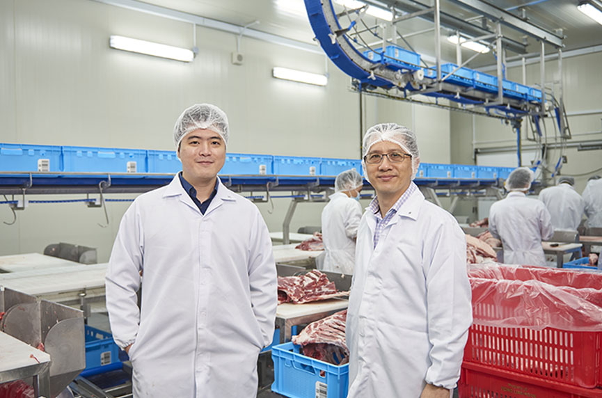 Third gen managers of Tiong Lian Food, Kelvin and Larry Teo